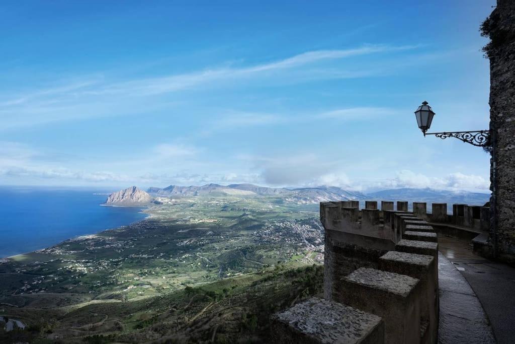 Oasi Del Sole - Segesta Villa กาลาตาฟีมี ภายนอก รูปภาพ