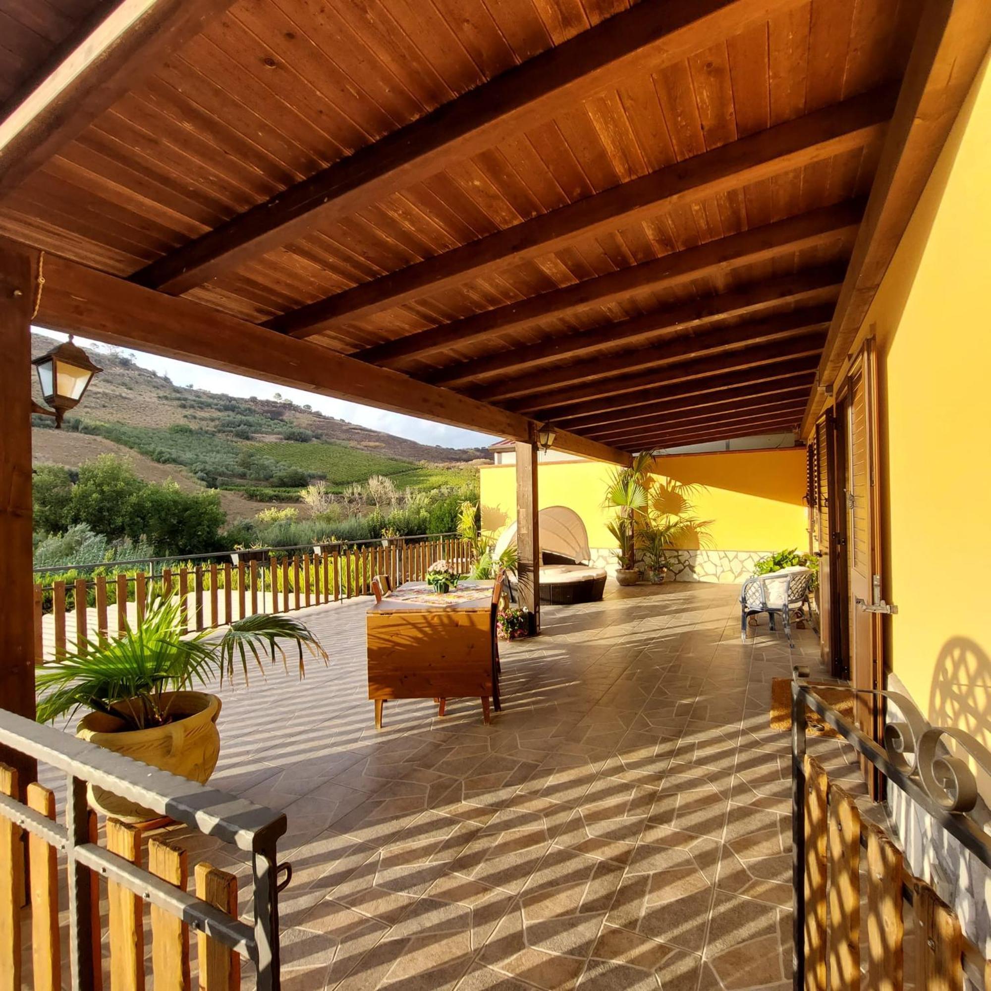Oasi Del Sole - Segesta Villa กาลาตาฟีมี ภายนอก รูปภาพ